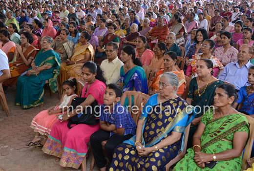 Ballari Bishop urges people to derive inspiration from life of  St. Pio 1